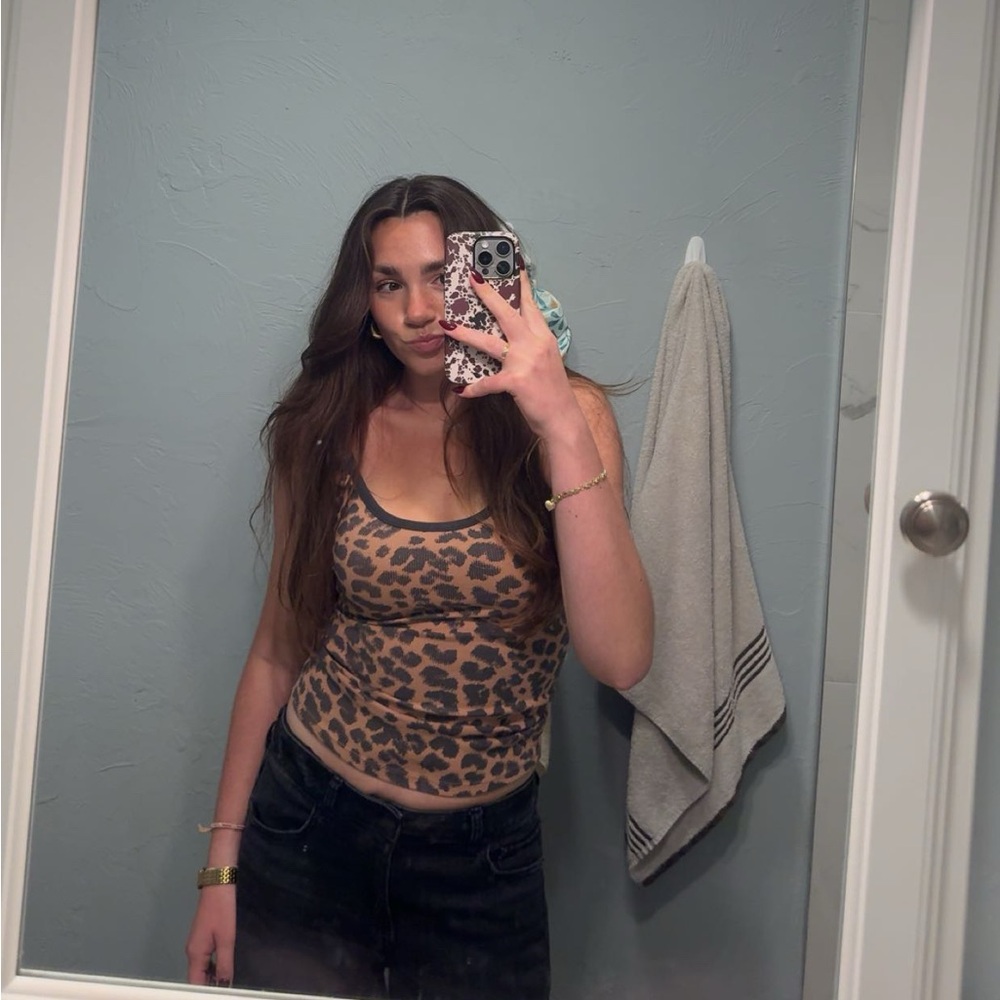 Meet your Posher, Schuyler